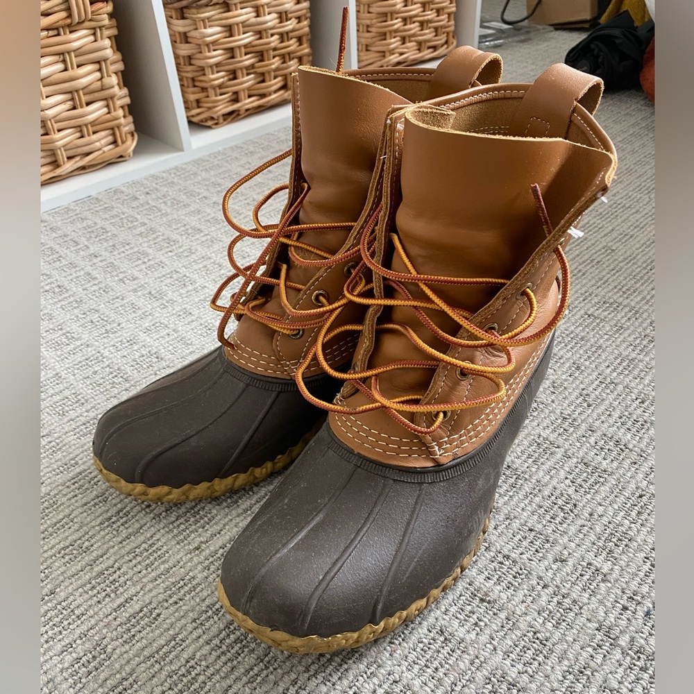 LL Bean Duck Boots size 9